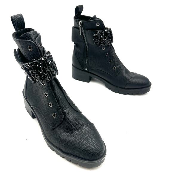 NEW - KARL LAGERFELD PARIS women's Pippa Jeweled Strap Leather Lug Sole - SIZE 9 - Picture 1 of 13